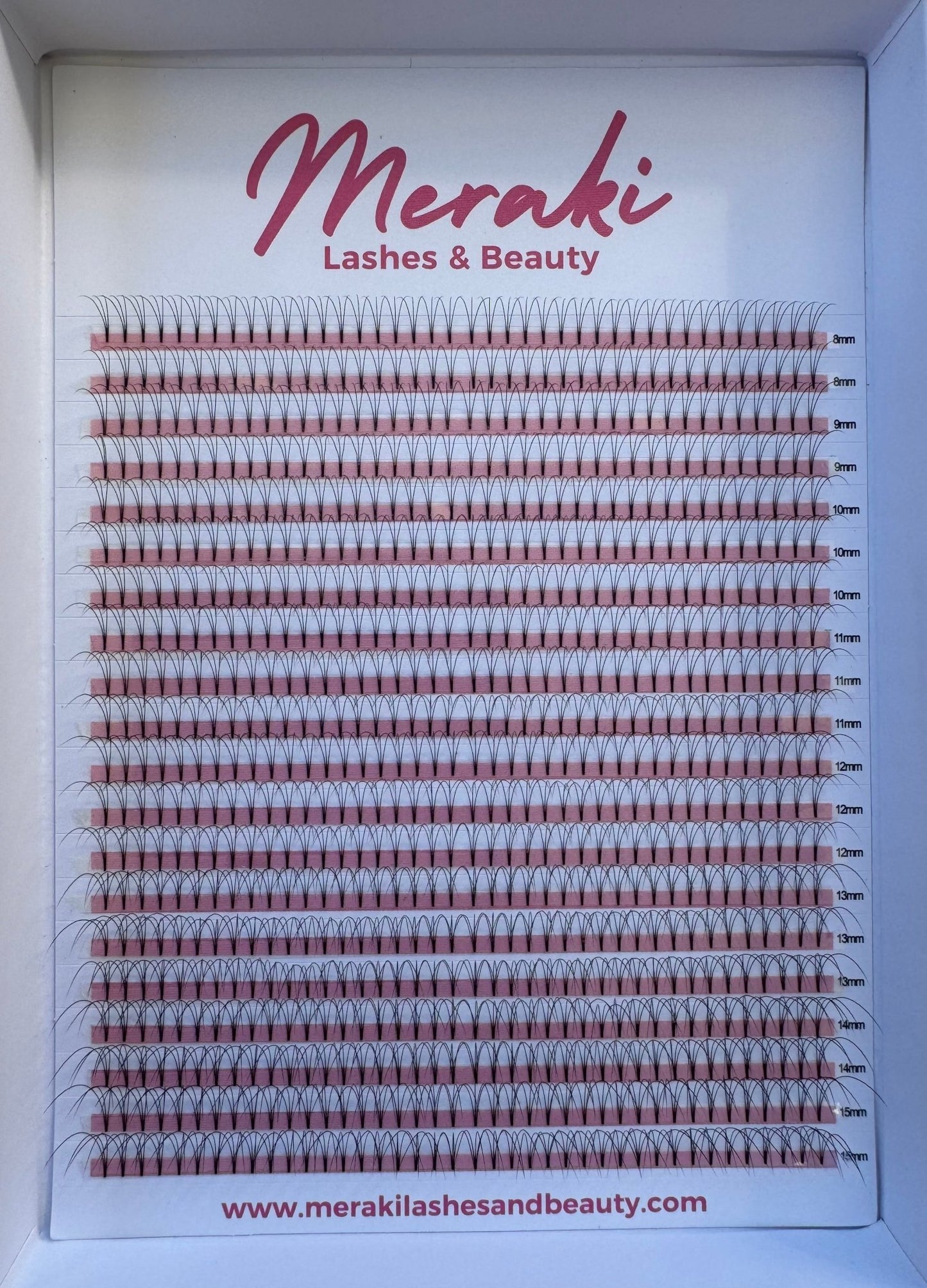 3D Short Stem Volume Fans - 0.07 C&D, 0.10 D | Meraki - Meraki Lashes and Beauty