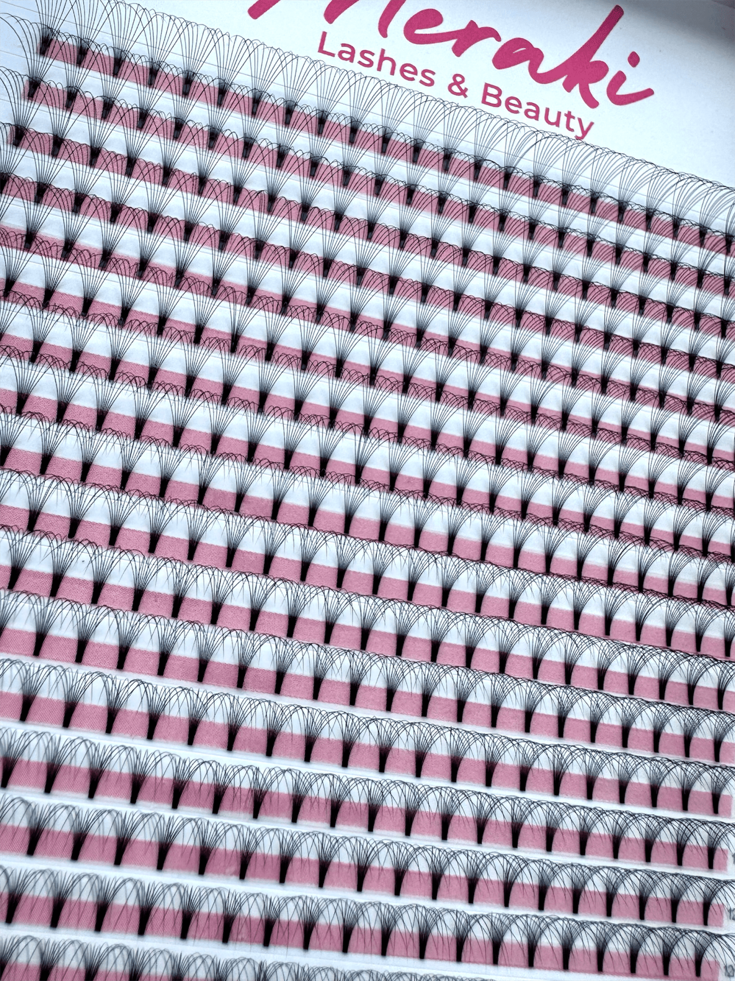 Short Stem - 9D - 0.05 - D Curl - Meraki Lashes and Beauty