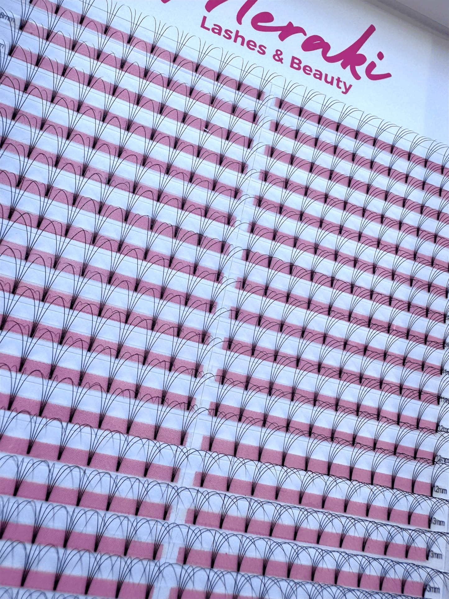 Short Stem - 4D - 0.07 - D Curl - Meraki Lashes and Beauty