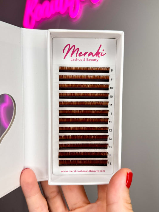 Medium Brown D Curl 0.05 Volume Lashes - Meraki Lashes and Beauty
