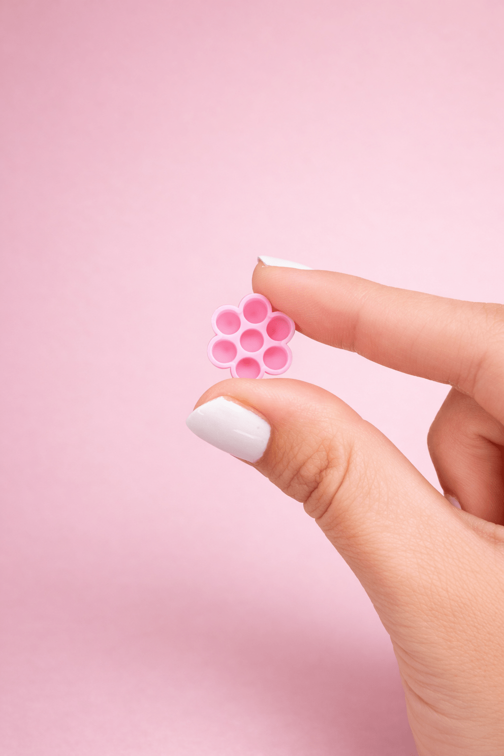 Glue Flower Pink 100 Pack - Meraki Lashes and Beauty