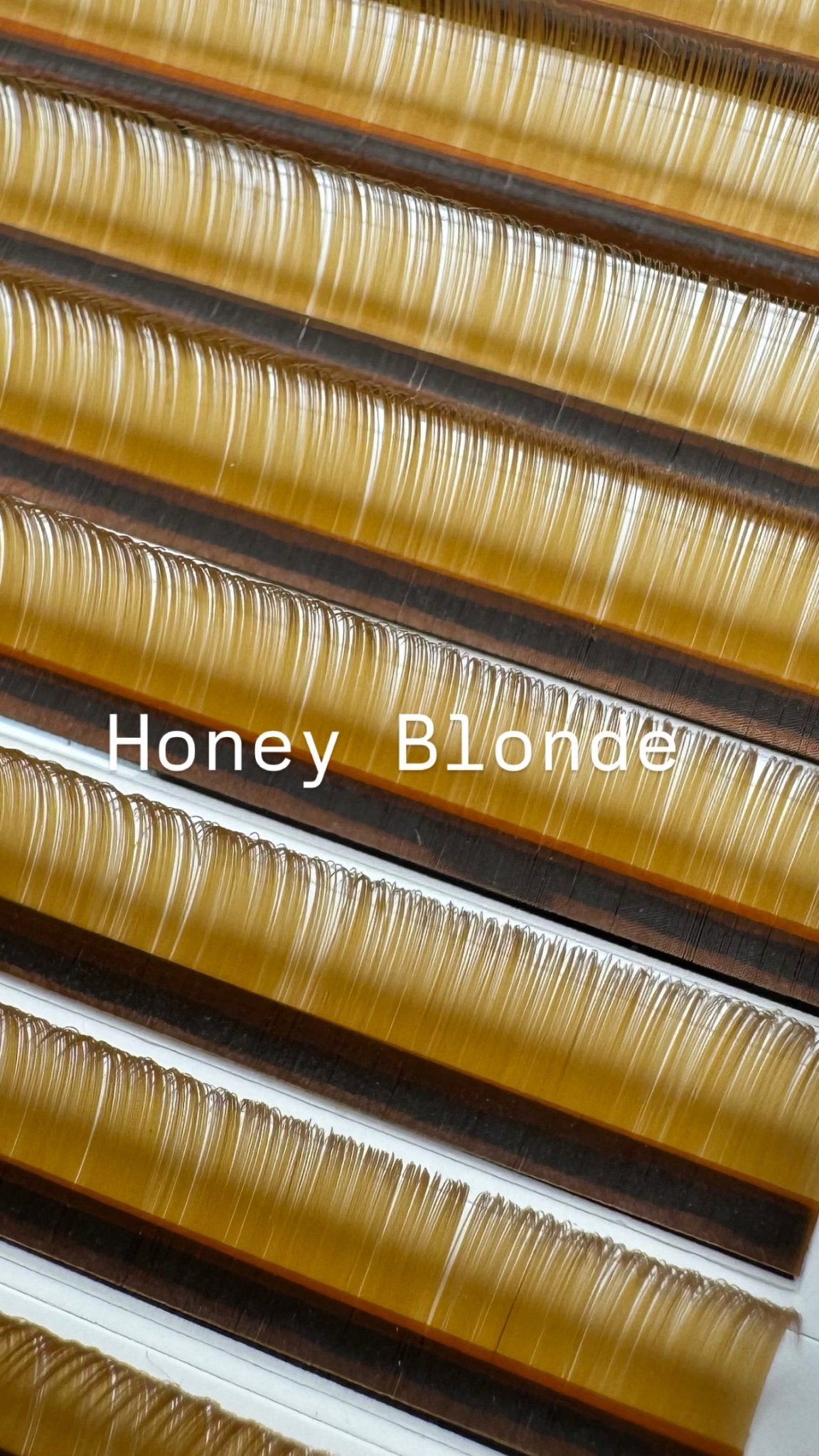 Luxe Brown Volume Collection | 0.05 - Meraki Lashes and Beauty