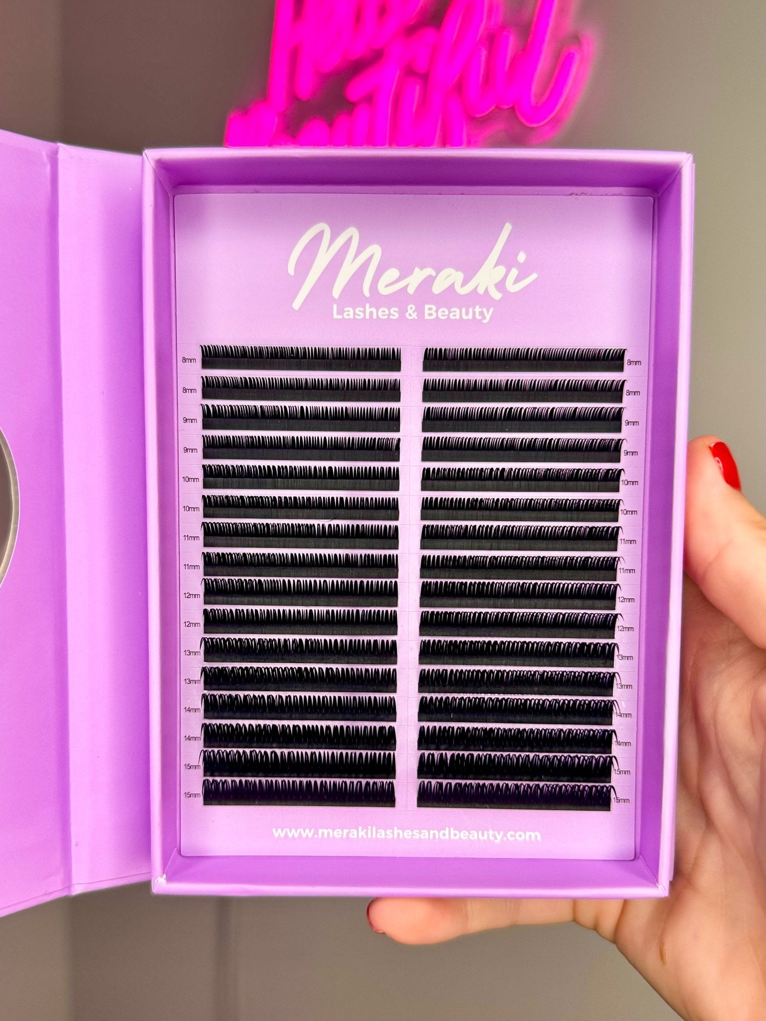 Wet Look Premade Volume Lash Fans - Meraki Lashes and Beauty