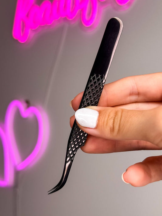 Black Curved Fibre Tip Tweezer - Meraki Lashes and Beauty