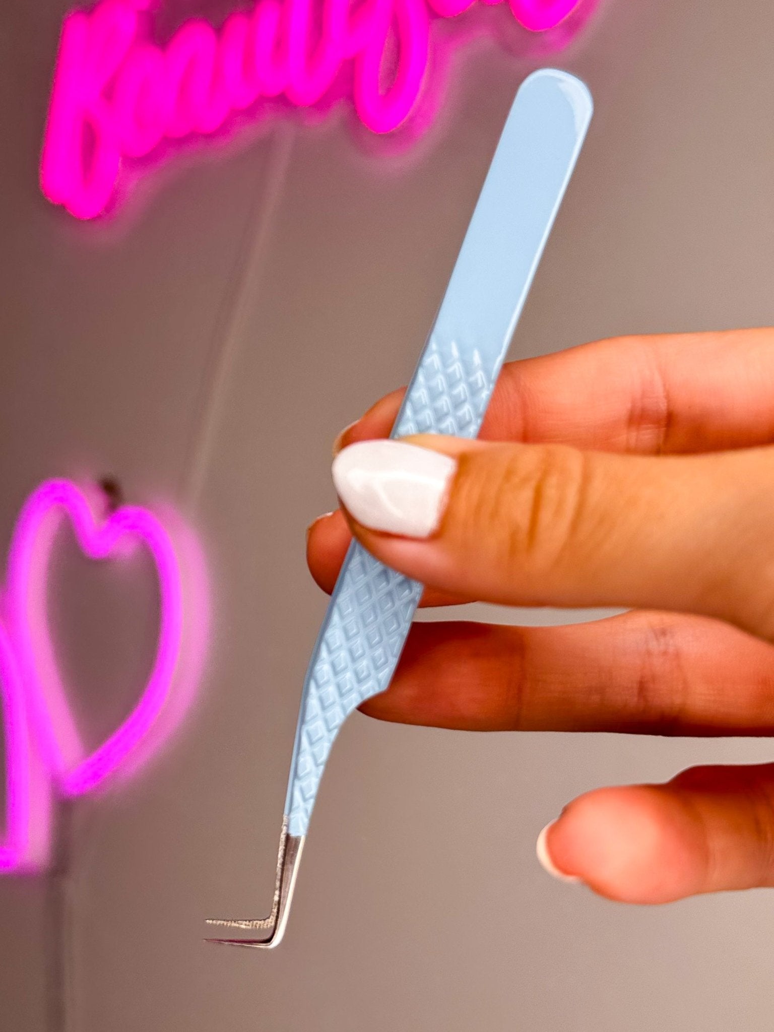 Blue 90° Fibre Tip Tweezer - Meraki Lashes and Beauty