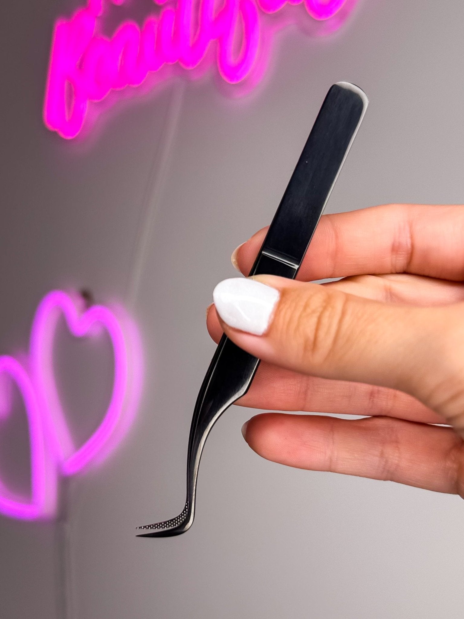 M Narrow Fibre Tip Tweezer - Meraki Lashes and Beauty