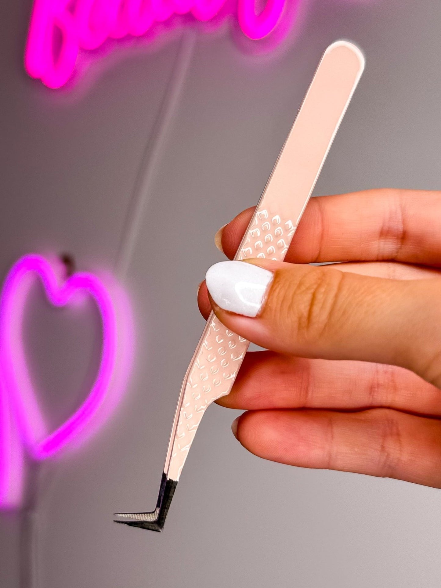 Pink 90° Fibre Tip - Meraki Lashes and Beauty